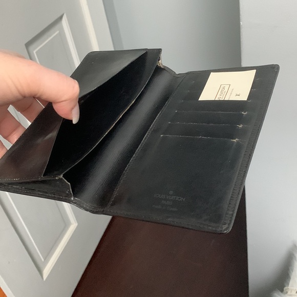 1994 authentic Louis Vuitton black Epi leather long wallet / checkbook holder - Picture 8 of 16